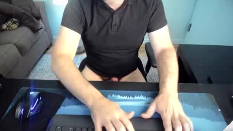 Snapshot of ryanontour chatting on October 2025 04:11:01 PM Ryan in NYC online show from October 2025 04:11:01 PM