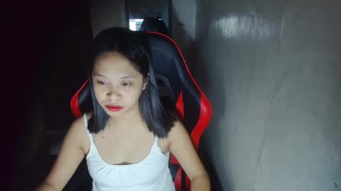 Snapshot of rylee_beau chatting on January 2025 01:37:02 AM Beau Angel online show from January 2025 01:37:02 AM