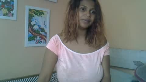 Snapshot of rywanna chatting on July 2026 06:28:01 AM rywanna online show from July 2026 06:28:01 AM