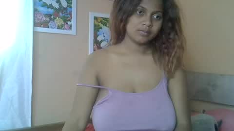 Snapshot of rywanna chatting on July 2026 06:18:02 AM rywanna online show from July 2026 06:18:02 AM