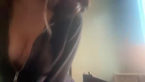 Snapshot of s3xkittenn chatting on April 2026 01:22:02 PM s3xkittenn online show from April 2026 01:22:02 PM