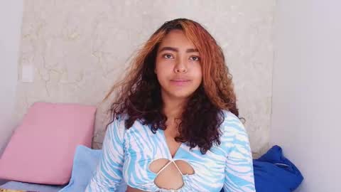 Snapshot of s_sofia_ chatting on October 2025 07:23:02 PM s_sofia_ online show from October 2025 07:23:02 PM