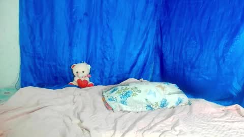 Snapshot of s_sofiaa_ chatting on October 2025 06:25:01 AM sofia online show from October 2025 06:25:01 AM