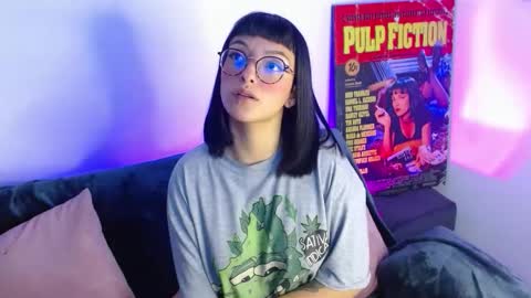 Val online show from September 2025 03:52:01 AM