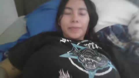 Snapshot of saavaghechick chatting on October 2025 07:25:02 PM Jeane online show from October 2025 07:25:02 PM