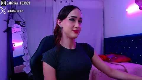 sabrina fox online show from January 2026 05:33:02 AM