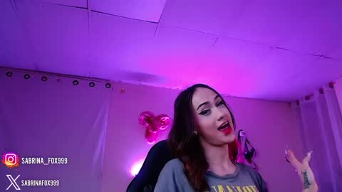 sabrina fox online show from April 2026 08:22:02 AM