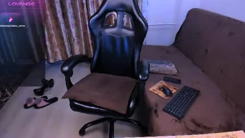 Snapshot of sabrina_only_ chatting on June 2026 12:52:02 AM Tatiana online show from June 2026 12:52:02 AM