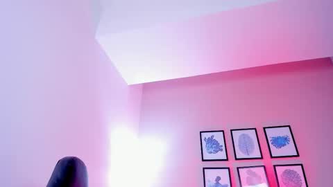 Sabrina online show from November 2025 06:46:01 AM