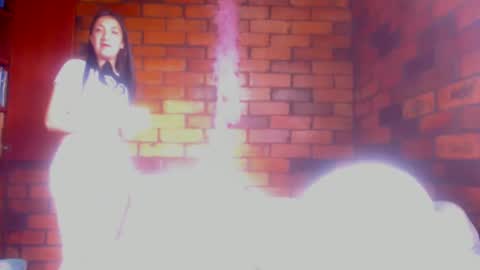 Sabrina online show from March 2025 12:44:02 PM