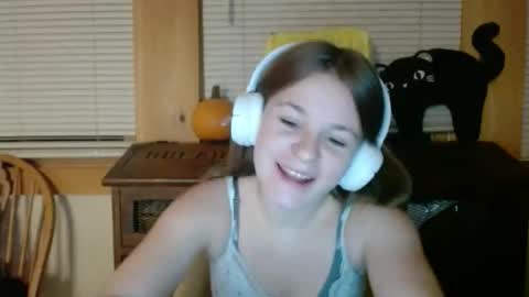 Snapshot of sabrinalexington chatting on November 2025 04:22:02 AM Sabrina online show from November 2025 04:22:02 AM