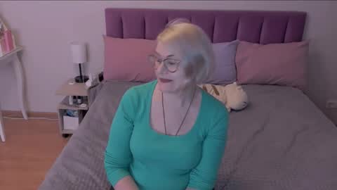 Sabrina MacMarren online show from March 2025 08:56:01 PM