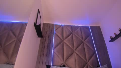 S A B R I N A  online show from September 2025 11:44:01 AM