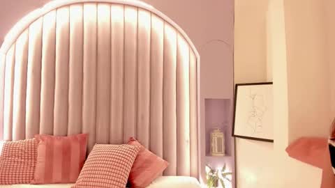 S A B R I N A  online show from November 2025 11:41:01 AM