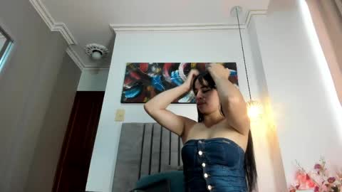 Snapshot of sabrinawarren_ chatting on May 2026 02:24:02 PM Sabrina Warren online show from May 2026 02:24:02 PM