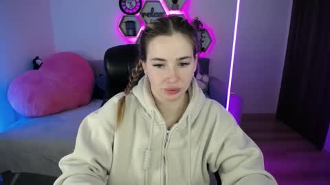 Sabrina Violet online show from February 2026 09:03:02 AM