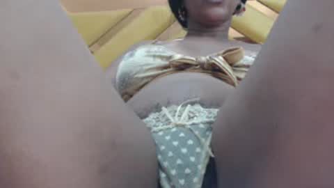 Snapshot of sacha_macgregor1 chatting on July 2026 07:23:01 AM SACHA MACGREGOR1 online show from July 2026 07:23:01 AM