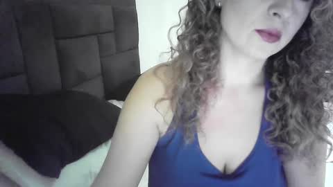 sacrletardiente online show from February 2025 11:58:02 PM