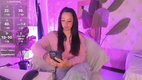 Snapshot of sadashi_moon chatting on February 2025 03:30:02 AM online show from February 2025 03:30:02 AM