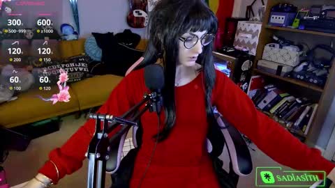 Sadia Sinns online show from November 2025 04:45:02 AM