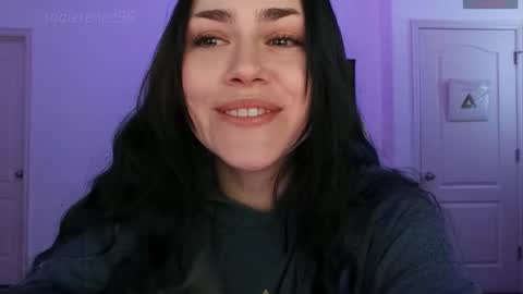 Snapshot of sadierenee96 chatting on October 2025 10:32:02 PM Sadie Renee  online show from October 2025 10:32:02 PM