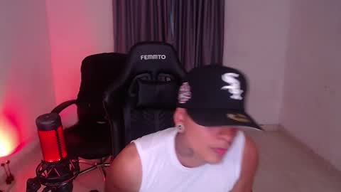 saenz_hotx online show from January 2025 01:48:01 AM