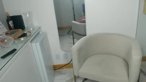 Snapshot of safira_4_u chatting on June 2026 11:49:01 PM Safira online show from June 2026 11:49:01 PM