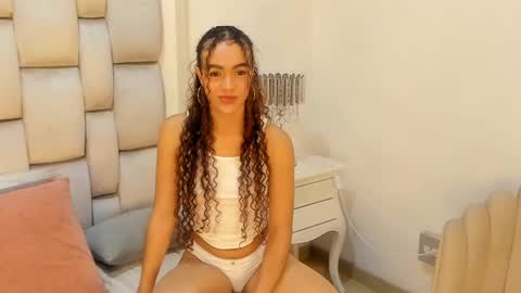 Snapshot of sagitariuuuss chatting on December 2024 03:40:02 AM Cattleya online show from December 2024 03:40:02 AM