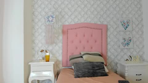 Snapshot of sagitariuuuss chatting on March 2025 12:04:02 PM Cattleya online show from March 2025 12:04:02 PM