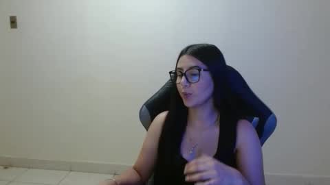 Sahaliefox  online show from March 2026 09:29:02 PM