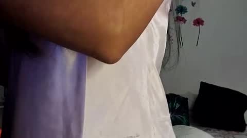 Snapshot of sahana_ashika chatting on February 2025 12:28:01 AM Sahana Ashika online show from February 2025 12:28:01 AM