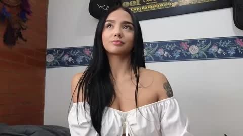 Sahara y Thiago online show from February 2026 01:18:01 PM