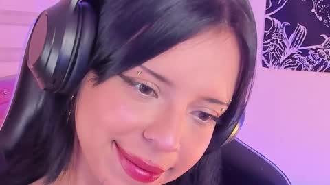 Snapshot of saharayumm chatting on November 2025 12:04:02 PM saharayumm online show from November 2025 12:04:02 PM