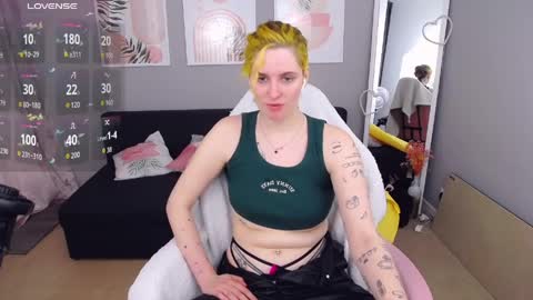 Adel online show from April 2026 12:35:02 PM