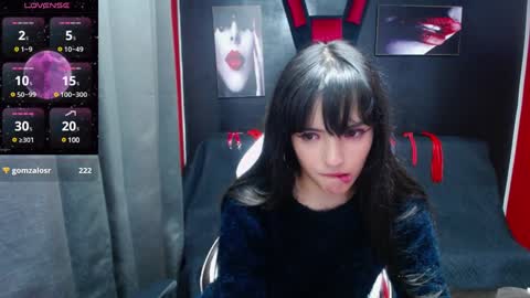 Snapshot of sailor_moon07 chatting on January 2025 09:36:02 AM sailor online show from January 2025 09:36:02 AM