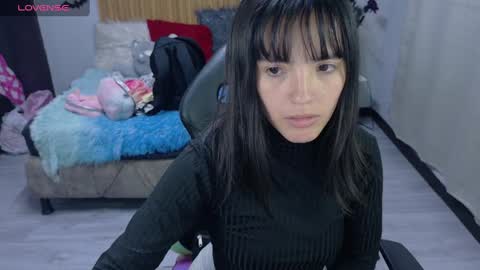 Snapshot of sailor_moon07 chatting on October 2025 04:44:02 AM sailor online show from October 2025 04:44:02 AM