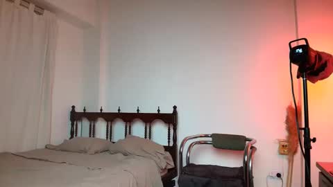 Sindy Scott online show from December 2025 04:37:02 PM