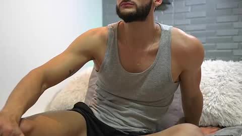 saimon  online show from February 2025 01:46:02 AM