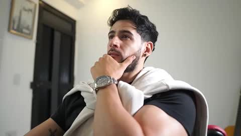 saimon  online show from October 2025 04:24:01 AM