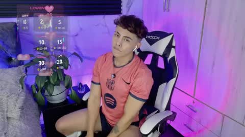 Snapshot of saimonvela chatting on May 2026 07:04:01 AM Juan online show from May 2026 07:04:01 AM