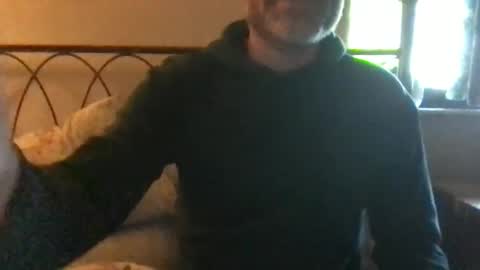 saint009 online show from November 2025 01:33:02 PM