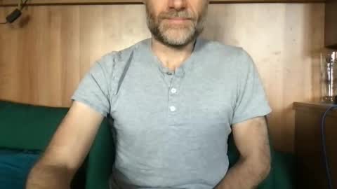 Snapshot of saint009 chatting on April 2026 04:48:02 PM saint009 online show from April 2026 04:48:02 PM