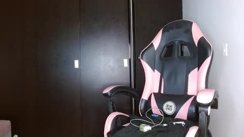 saint boy online show from October 2025 12:41:01 AM