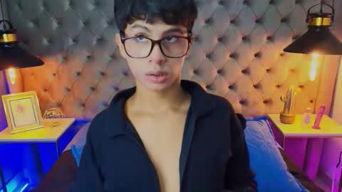 Santi online show from May 2026 12:46:02 PM