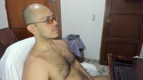 saintedy01 online show from November 2025 11:53:01 AM