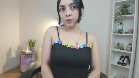 Snapshot of sakura_harper chatting on April 2026 09:51:02 AM Sakura Harper online show from April 2026 09:51:02 AM