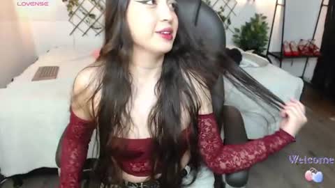 Snapshot of sakuraluna_ chatting on June 2026 11:05:01 PM Luna online show from June 2026 11:05:01 PM
