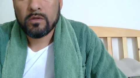 Snapshot of sal_cumplaciente chatting on April 2026 05:48:02 PM sal cumplaciente online show from April 2026 05:48:02 PM