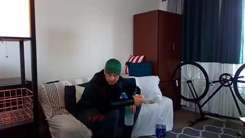 salis1981 online show from February 2025 06:26:02 PM