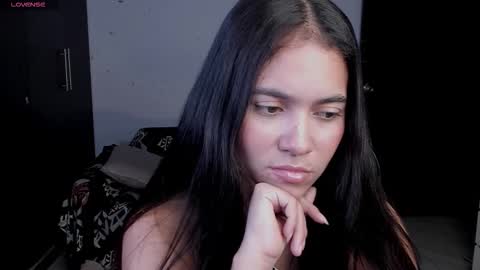 Snapshot of sallye__ chatting on November 2025 03:18:02 AM Sallye online show from November 2025 03:18:02 AM